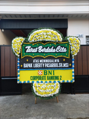 Papan Bunga Duka di Sumber Barito
